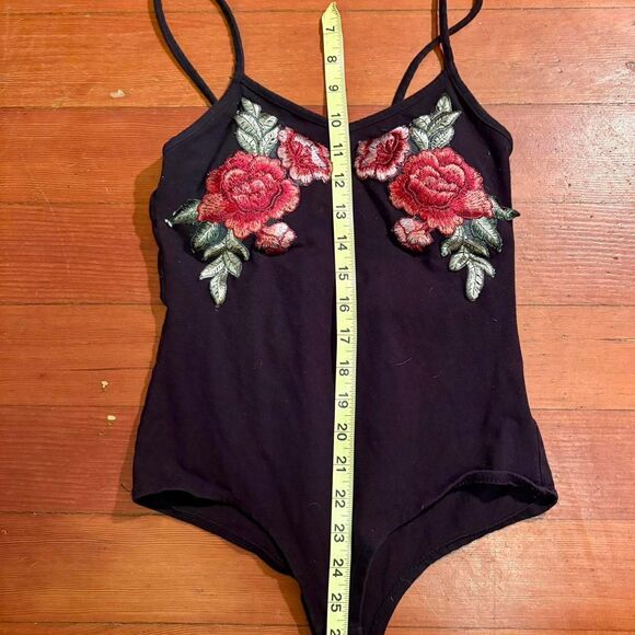 Women's Vintage Black and Floral Bodysuit - Picture 3 of 4